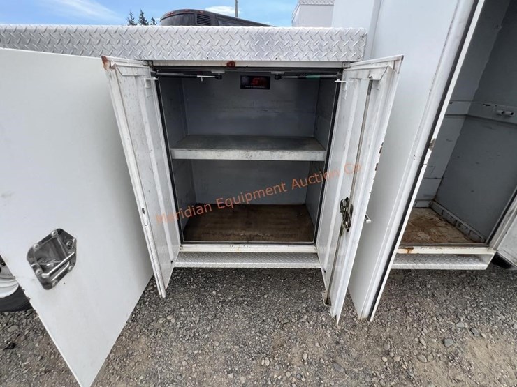 2004-gmc-topkick-c4500-image-32