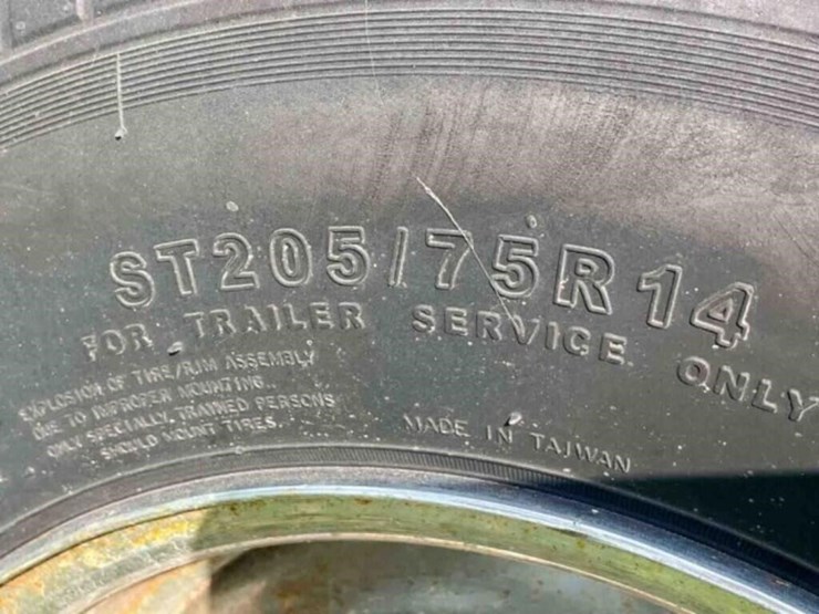 boat-trailer-67"-x-14',-2"-ball-image-6