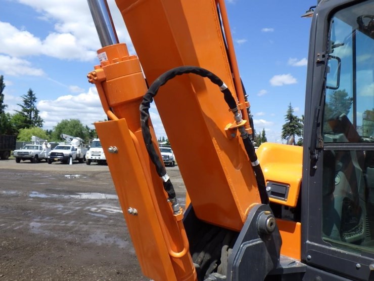 2021-doosan-dx85r-3-image-19