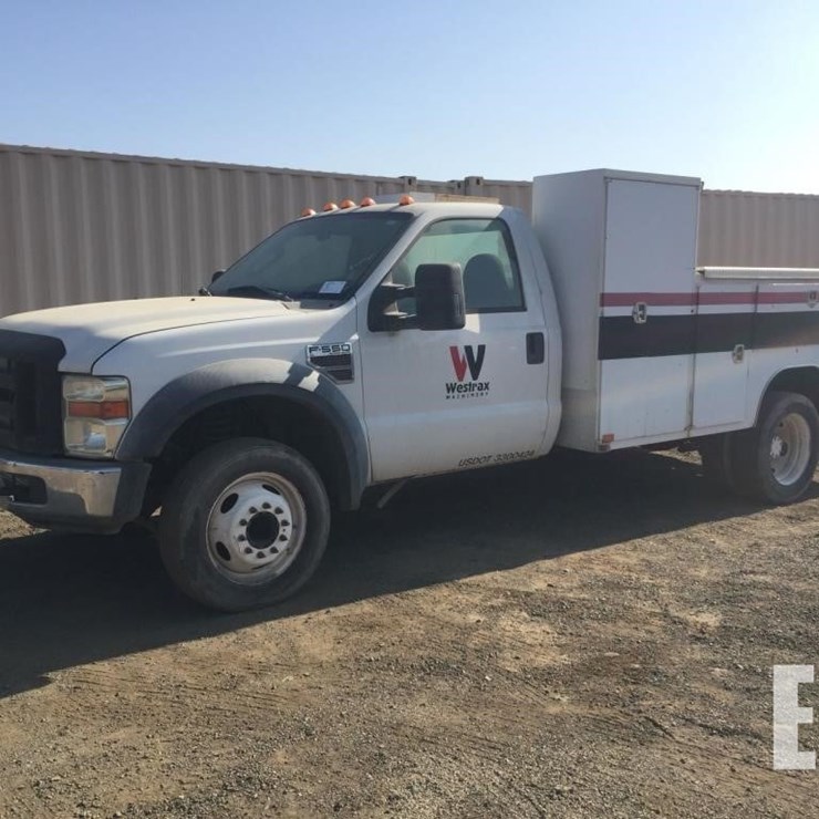 2008 FORD F550 XL