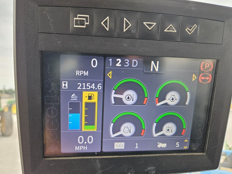 2021-deere-524p-image-14