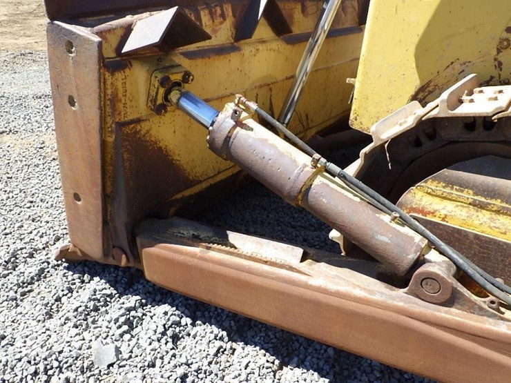 2007-komatsu-d155ax-6-image-15