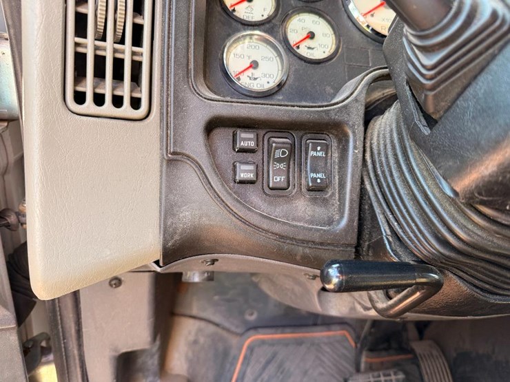 2015-international-prostar-image-61