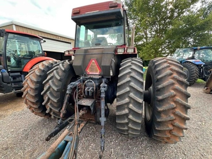case-7130-tractor-image-5