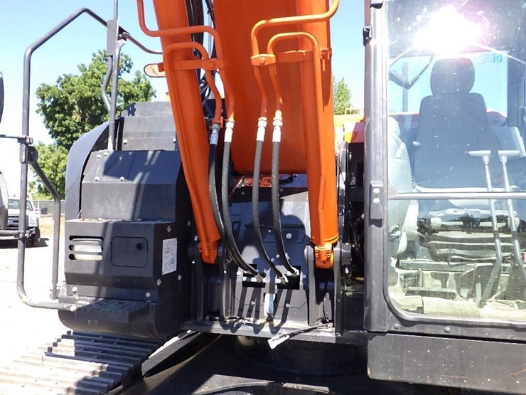 2020-hitachi-zx245us-lc-6n-image-13