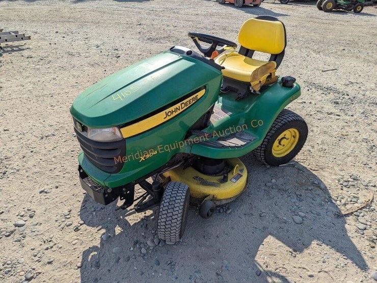john-deere-x304-image-1