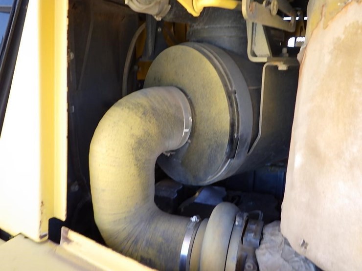 2007-komatsu-d155ax-6-image-36
