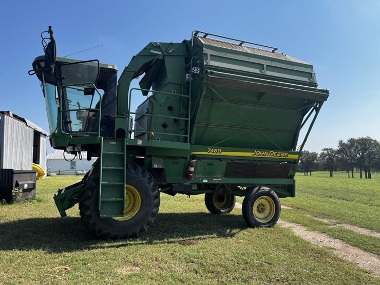 2005-john-deere-7460-image-1