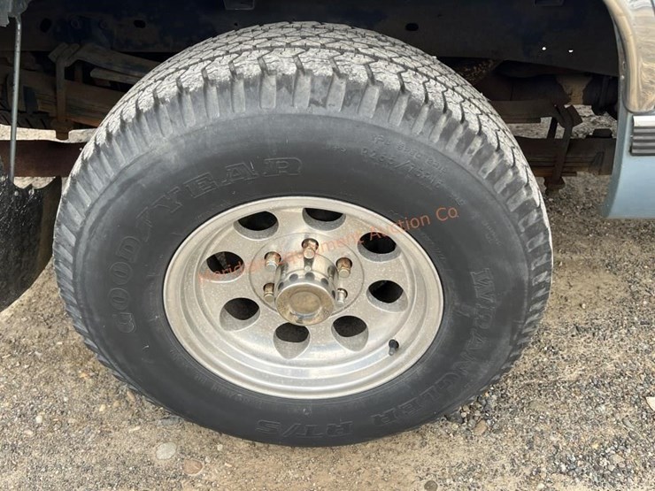 1990-chevrolet-k2500-image-14