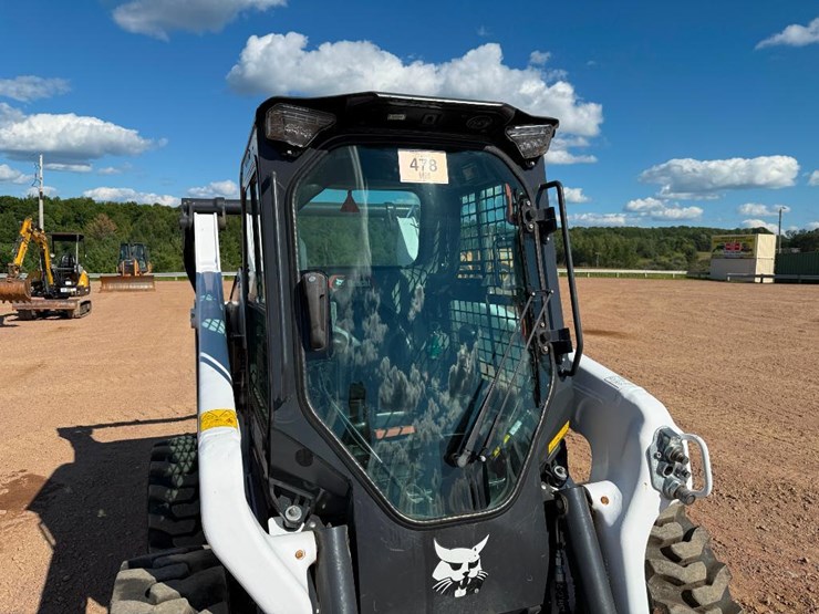 2020-bobcat-s76-image-16