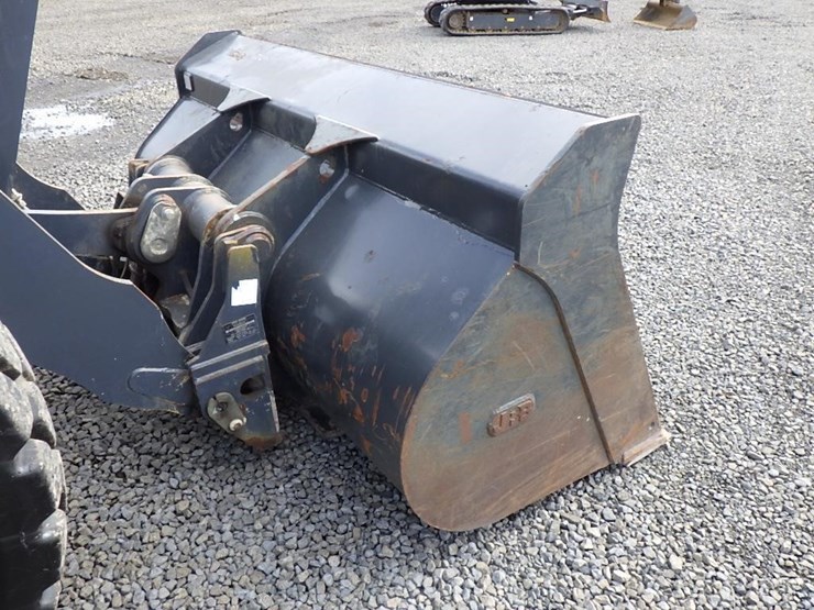 2023-deere-544p-image-9