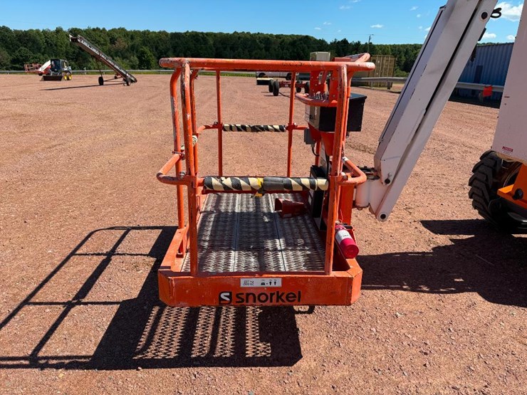2019-snorkel-a46jrt-image-32