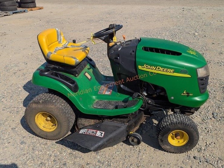 john-deere-110-image-11