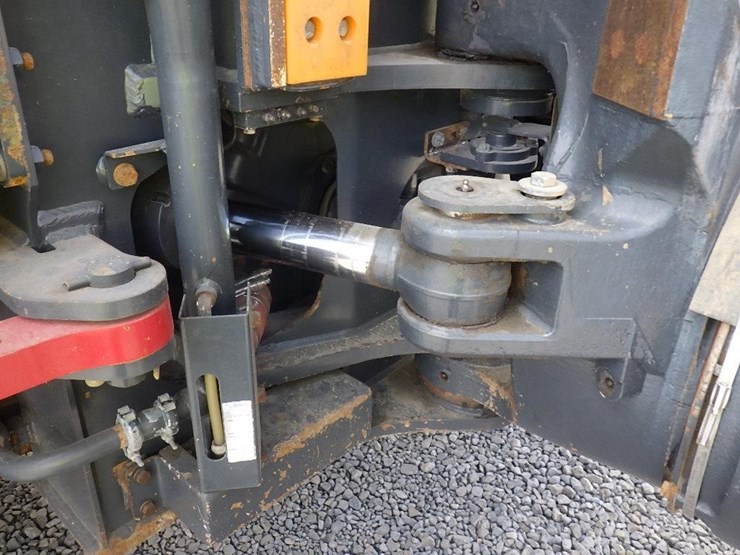 2016-komatsu-hm400-5-image-12