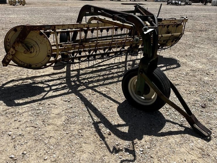 john-deere-670-image-2