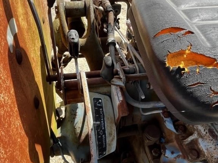 ford-tractor-image-18