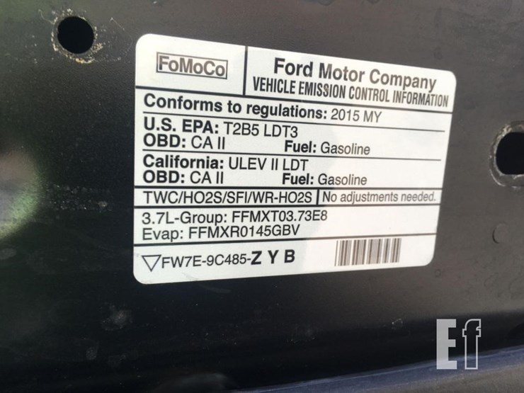 2015-ford-explorer-image-11