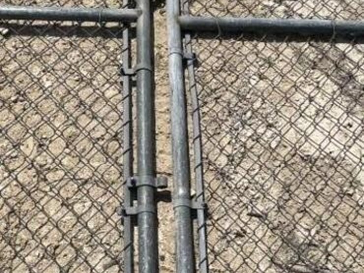 l3---chain-link-gate-image-3