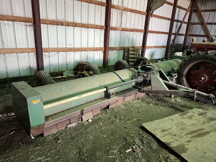 loftness-20’-stalk-chopper-image-1