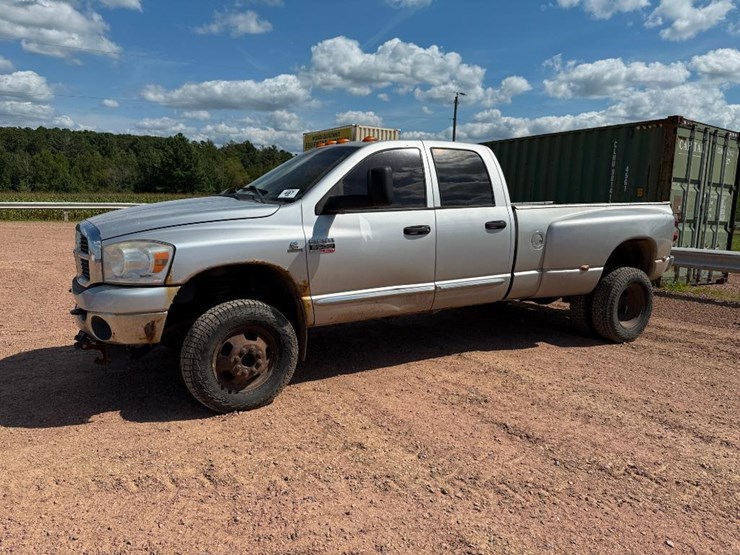 2007-dodge-ram-3500-image-1