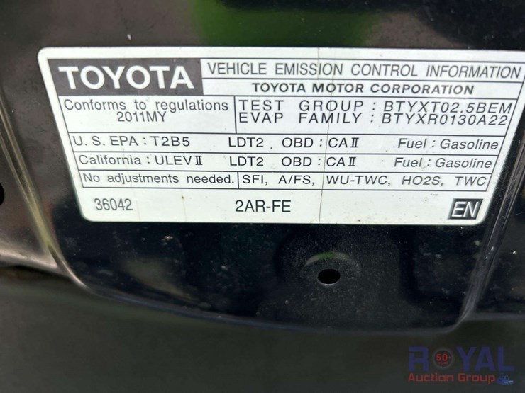 2011-toyota-rav4-image-10