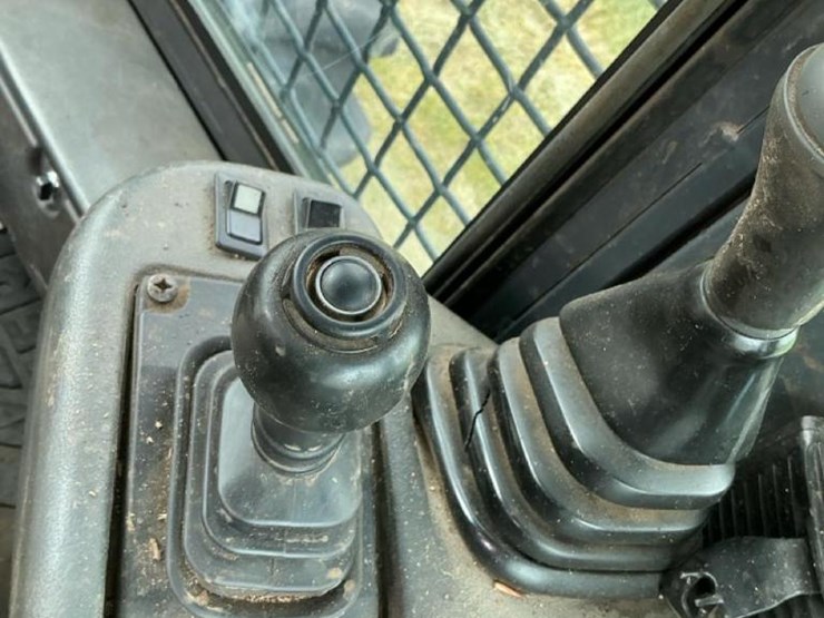 2003-deere-648g-image-7