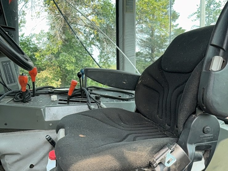 case-international-9230-4wd-tractor-image-10