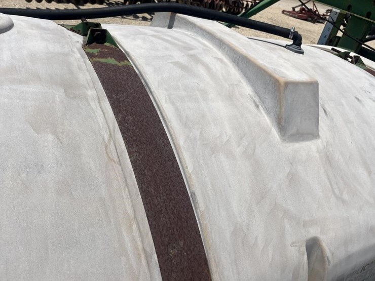 l2--1000-gallon-60'-great-plains-sprayer-image-15