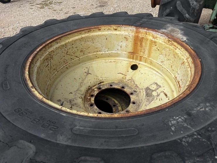 john-deere-4640-image-30