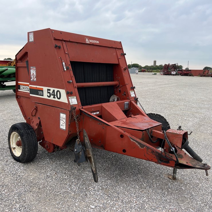HESSTON 540