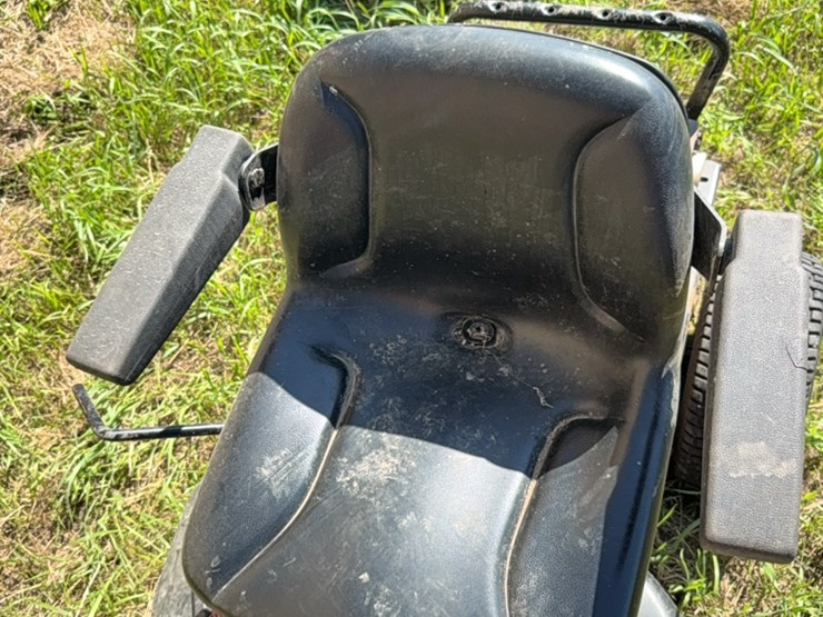 ariens-32”-riding-lawn-mower-w/-14.5-hp-motor-image-6