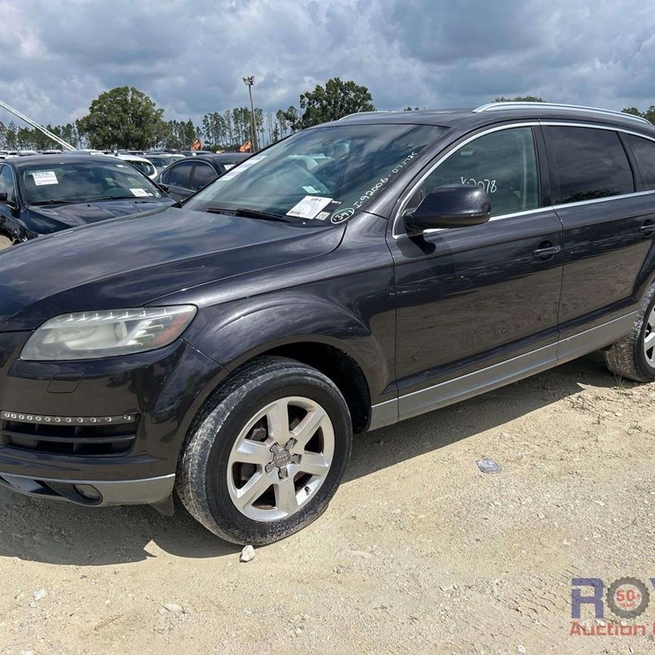 2013 AUDI Q7