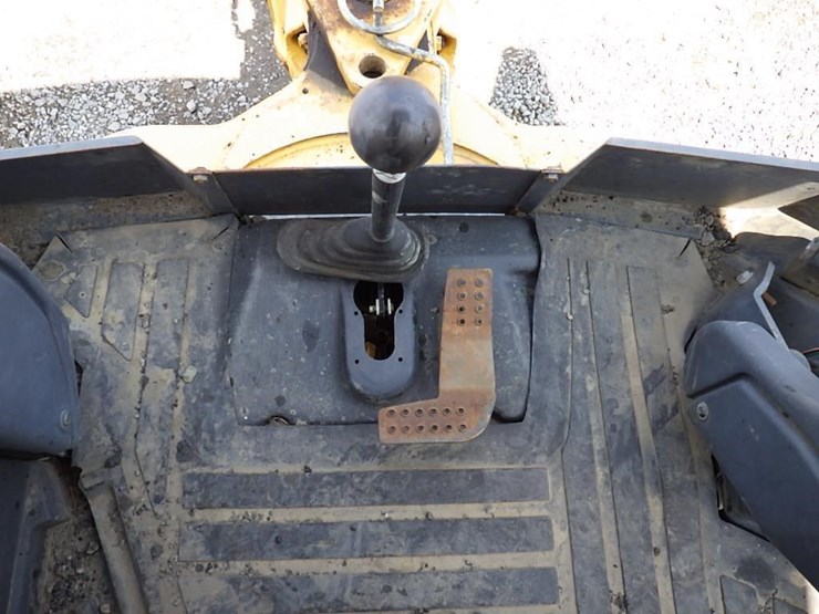 2006-deere-710g-image-40