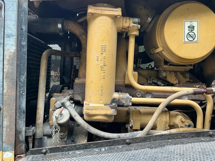 caterpillar-515-image-48