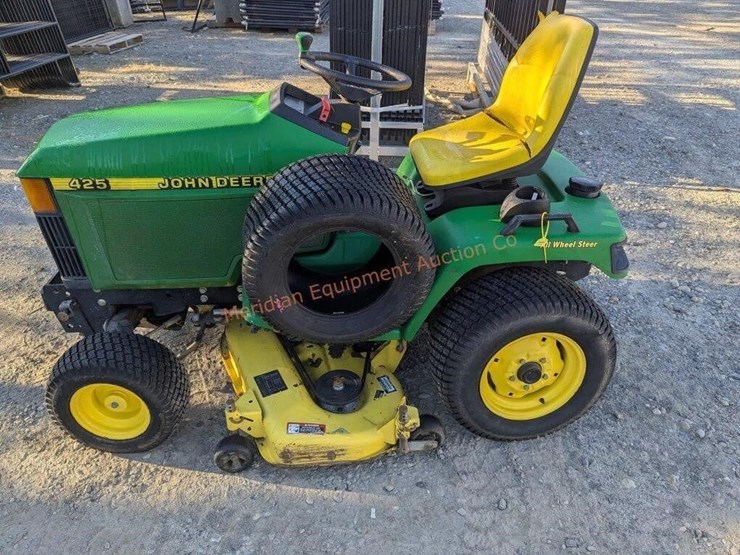 john-deere-425-image-12