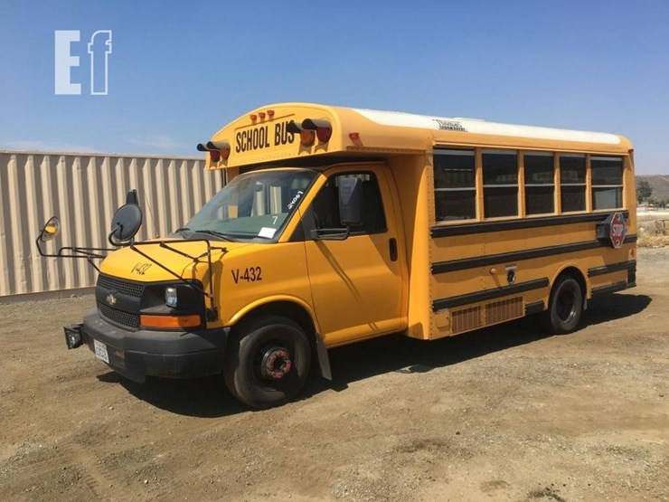 2010-chevrolet-express-56500-image-1