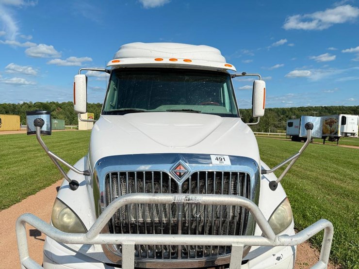 2015-international-prostar-image-20