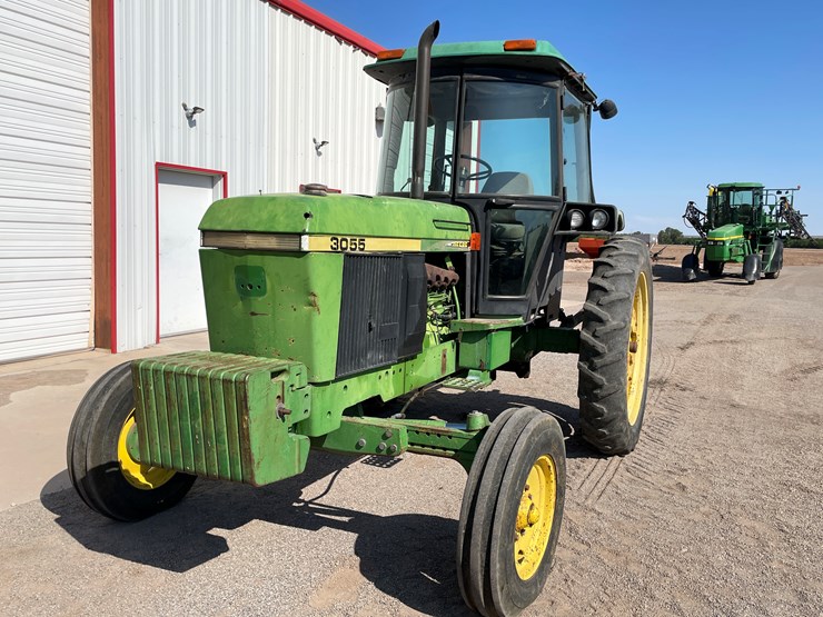 john-deere-3055-image-78