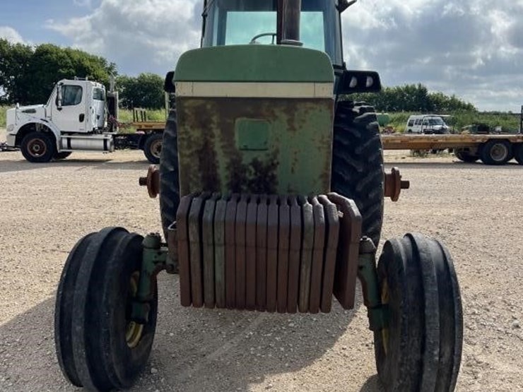 john-deere-4640-image-2