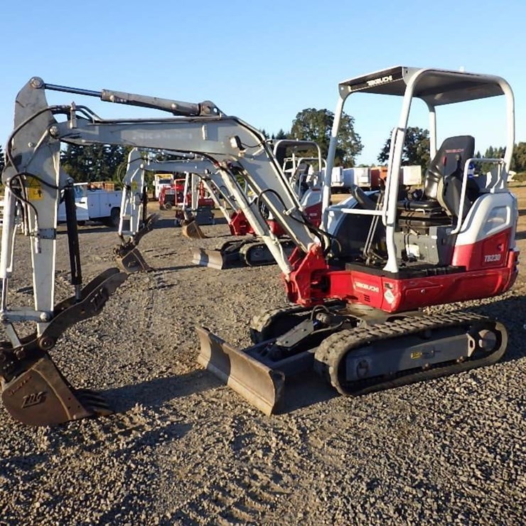2020 TAKEUCHI TB230