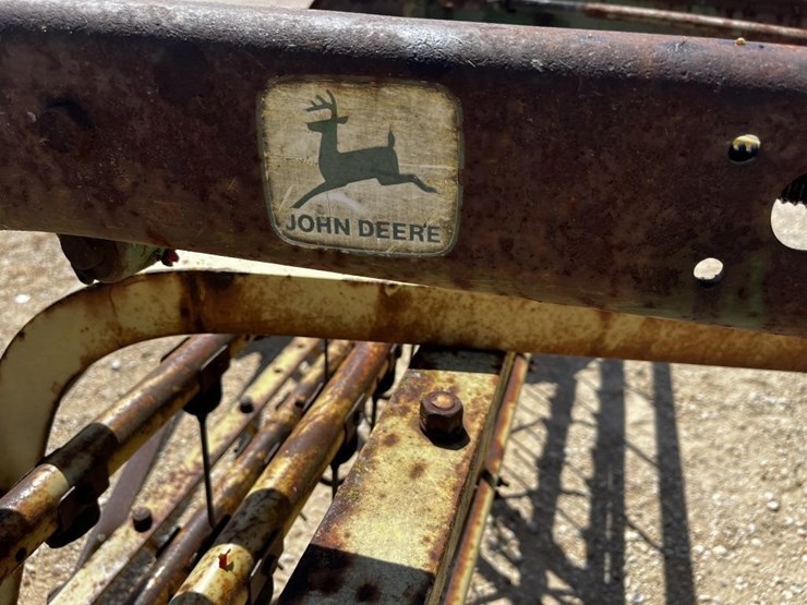 john-deere-670-image-16