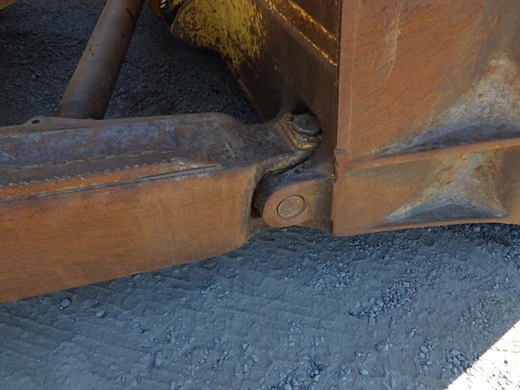 2004-komatsu-d275ax-5-image-20
