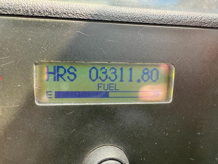 2015-gehl-rs6-42-image-50