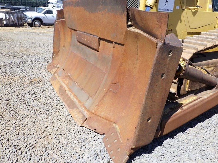 2007-komatsu-d155ax-6-image-18