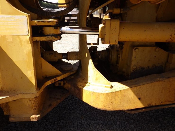 1986-caterpillar-825c-image-24
