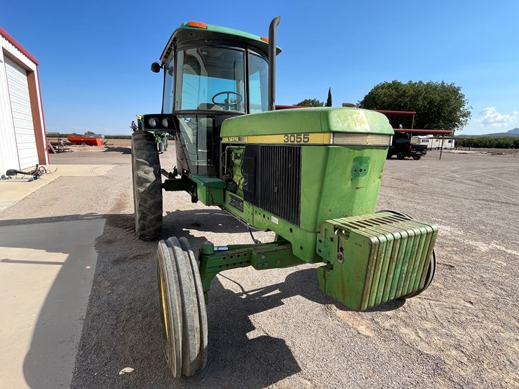 john-deere-3055-image-71