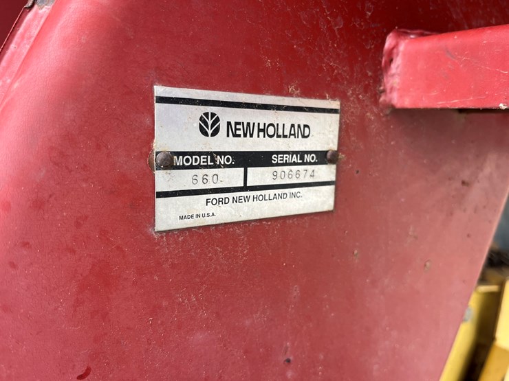 new-holland-660-image-15