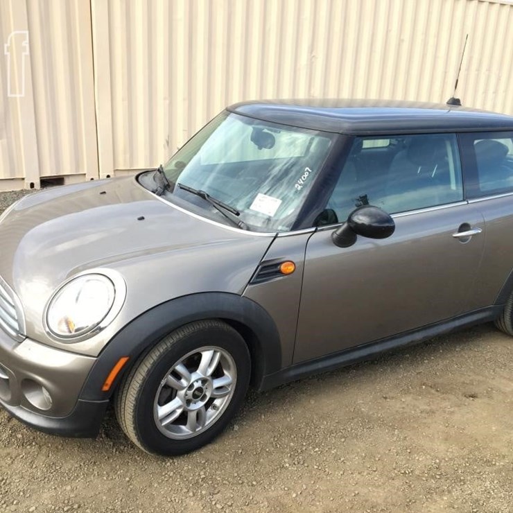 2012 MINI COOPER