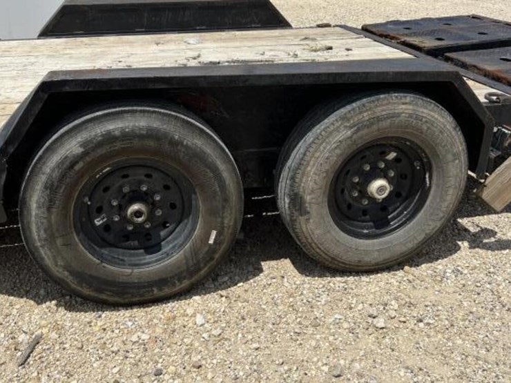 l2---2023-heavy-equipment-trailer-image-13