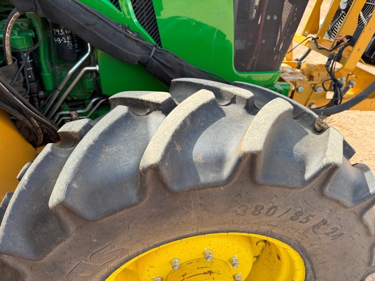 2017-john-deere-6120e-image-9